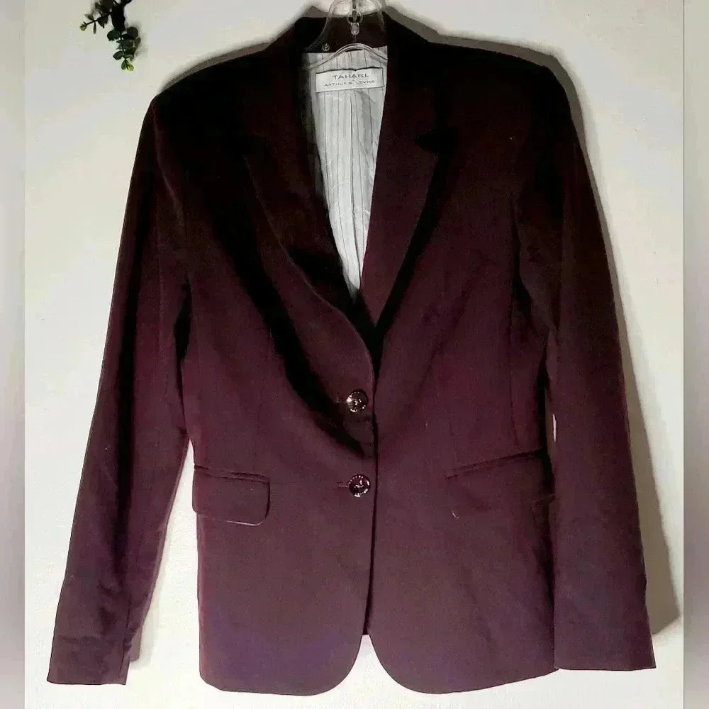 Tahari Arthur. S.Levine Purple/Mulberry, Burgundy 2 Button  Blazer Small Nwt